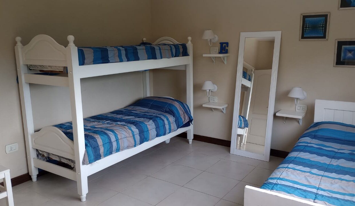 WhatsApp Image 2024-12-12 at 12.38.03